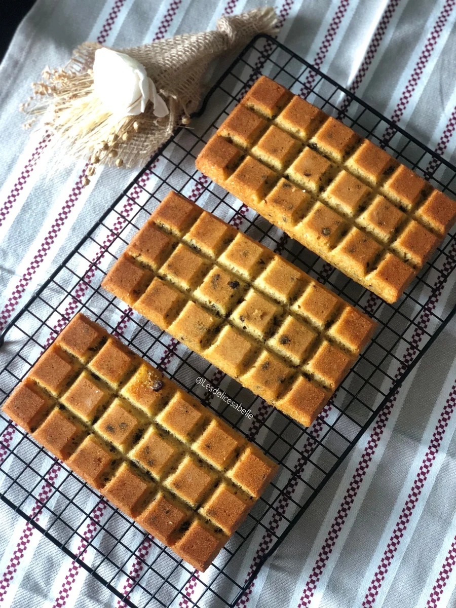 Moelleux aux flocons d'avoine et pépites de chocolat