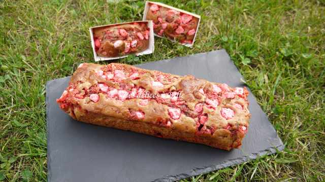 Cake aux pralines roses & ricotta
