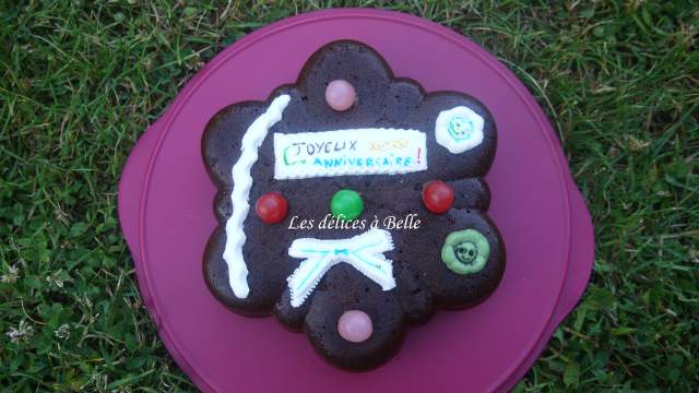 Gâteau d'anniversaire au yaourt & au chocolat