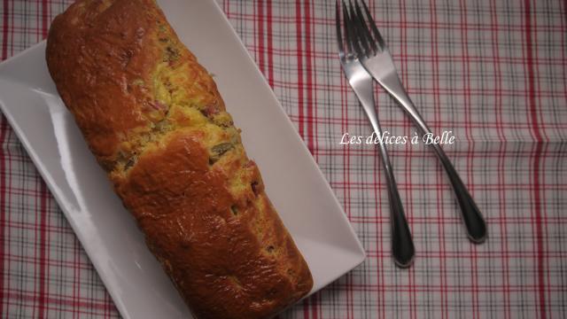Cake au jambon & aux olives
